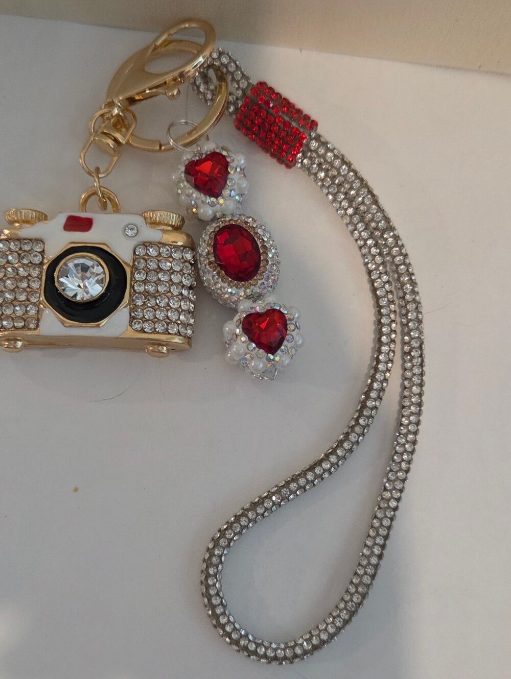 Vintage Style Rhinestone Camera Keyring ✨ Bag Charm with Glam Red Jewel Wristlet - Picture 11 of 15